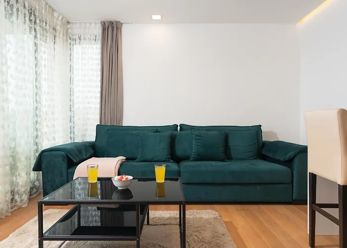 Borik S&a Prime Retreat * زادار