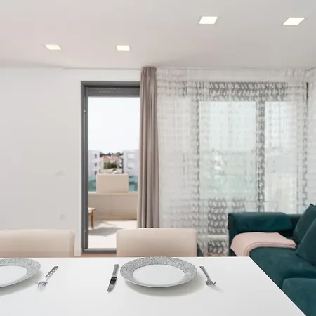 Borik S&a Prime Retreat Apartamento *
